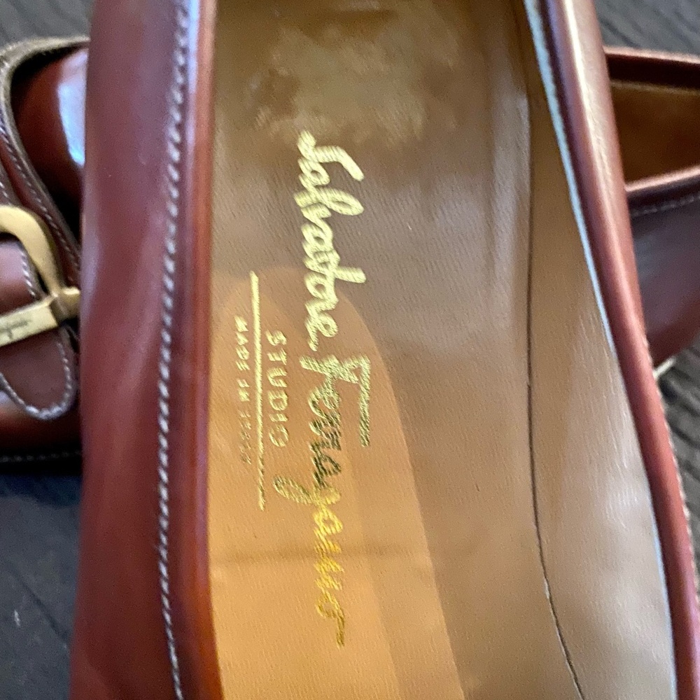 Salvatore Ferragamo brown studio shoes in size 8 - Picture 4 of 12